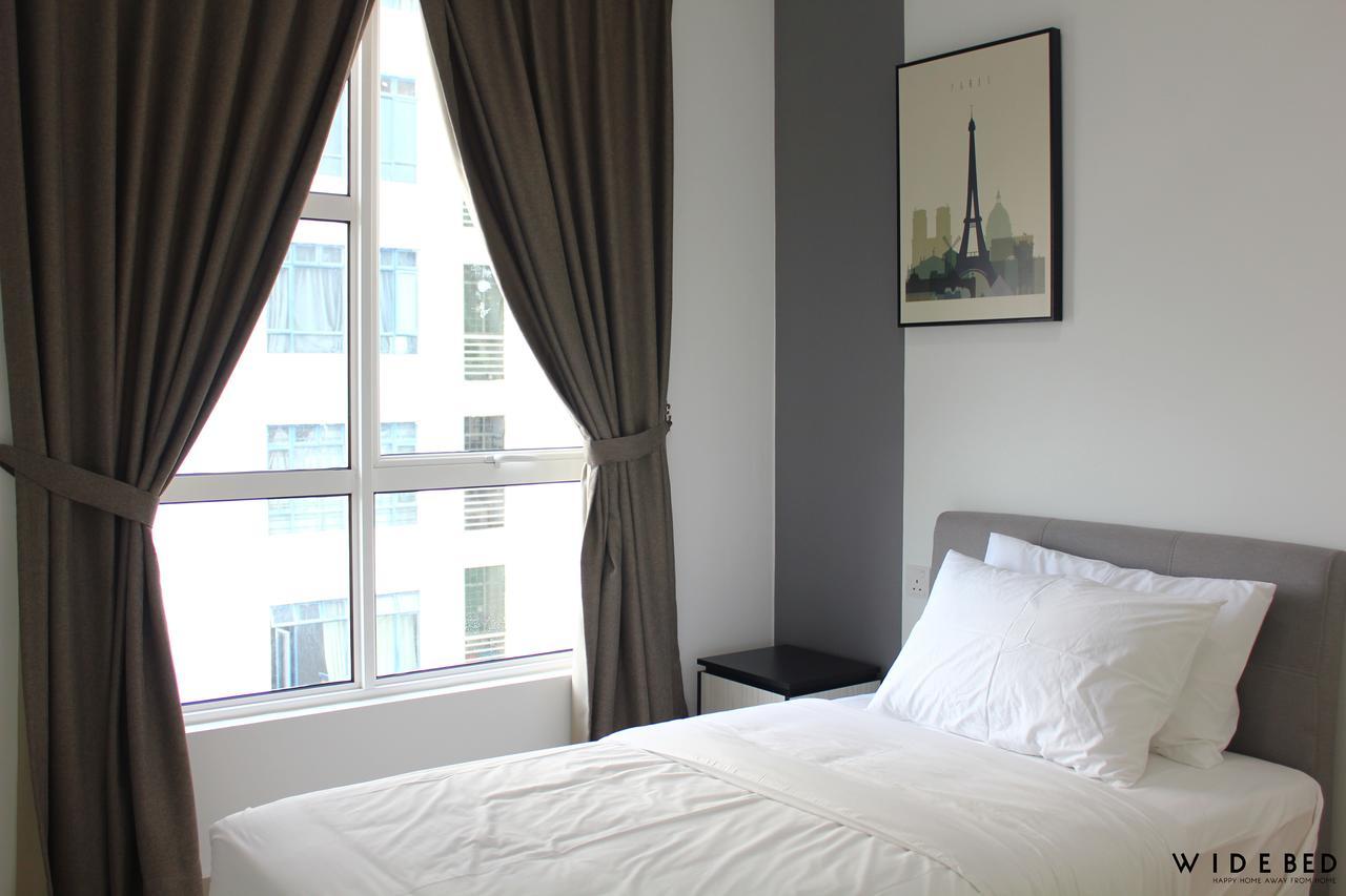 Pinnacle Tower Apartment Stay By Feel Suites Johor Bahru Ngoại thất bức ảnh