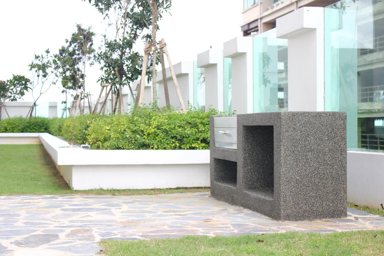 Pinnacle Tower Apartment Stay By Feel Suites Johor Bahru Ngoại thất bức ảnh
