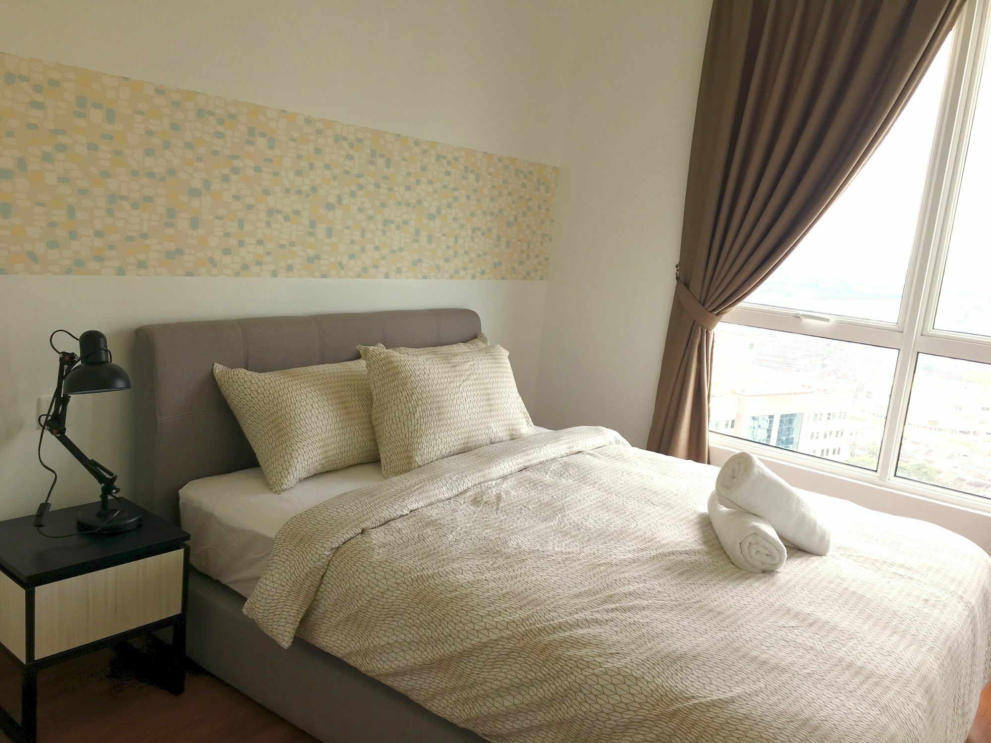 Pinnacle Tower Apartment Stay By Feel Suites Johor Bahru Ngoại thất bức ảnh
